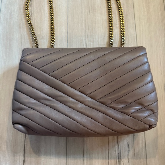 Tory Burch Kira Chevron Convertible Shoulder Bag - Picture 4 of 9